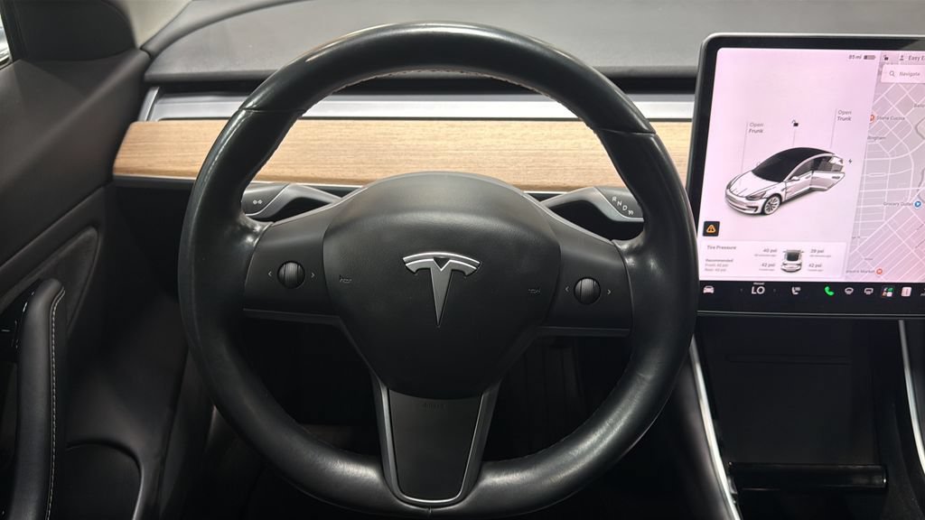 Used 2019 Tesla Model 3 Long Range AWD/4WD image 17