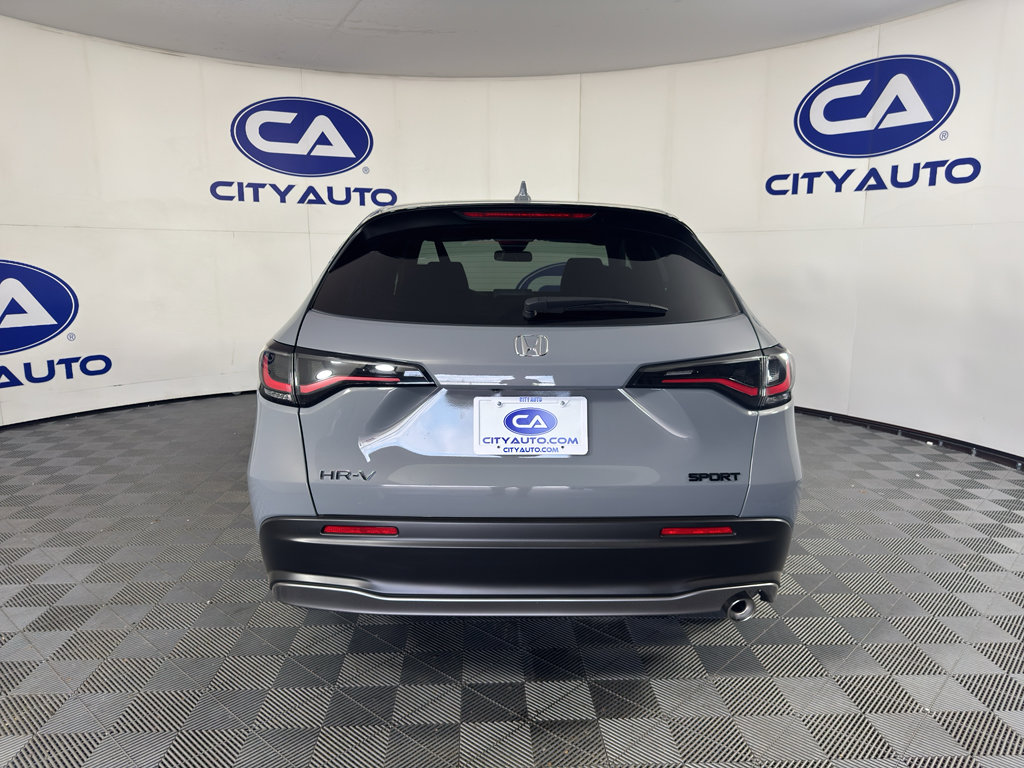 Used 2025 Honda HR-V Sport image 4