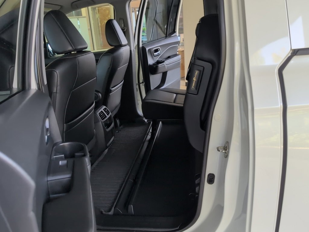 Used 2017 Honda Ridgeline RTL-T image 41