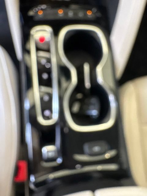 Used 2023 Buick Envision Avenir FWD image 24