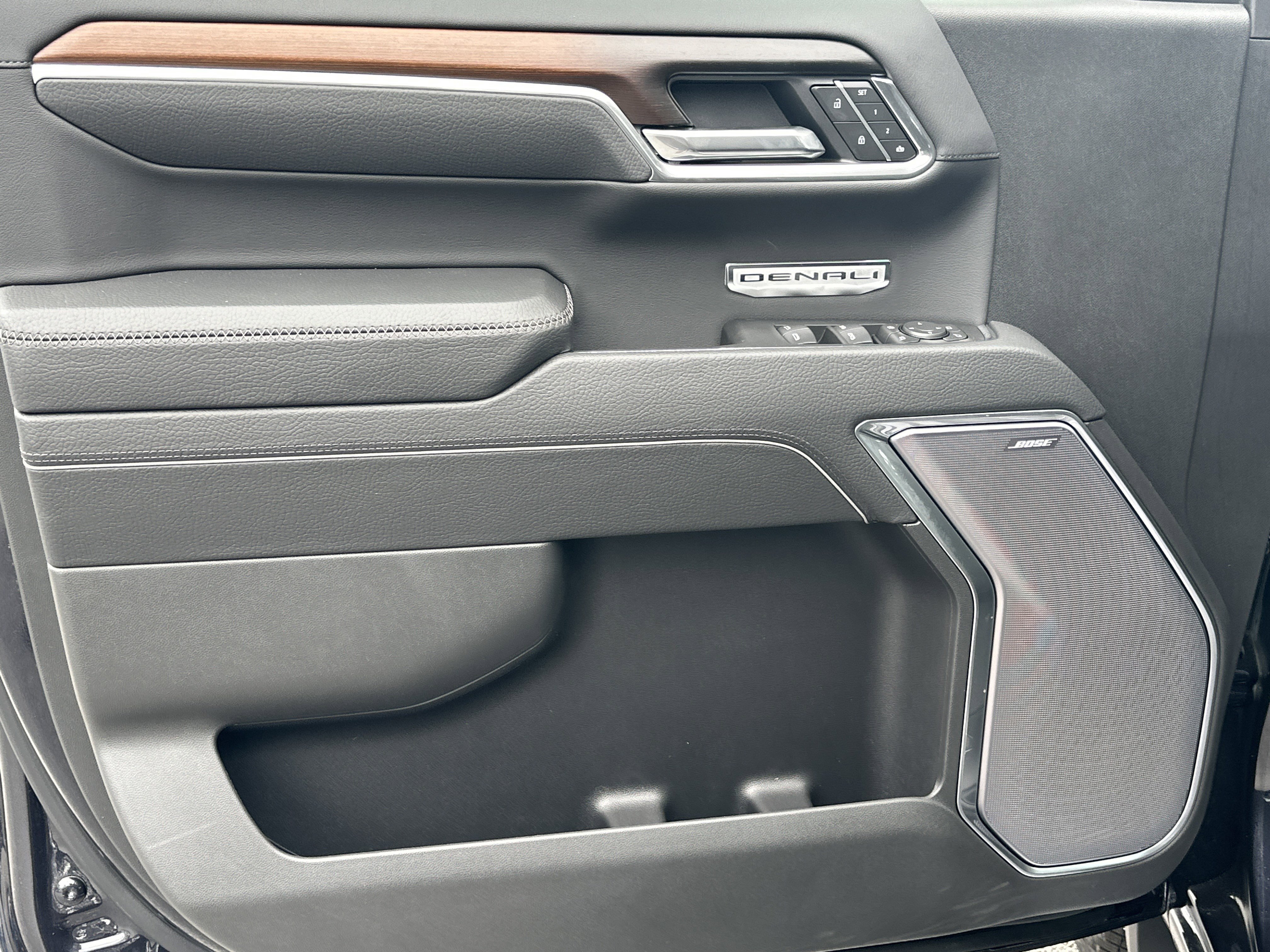 New 2026 GMC Sierra 1500 Denali w/ Technology Package image 10