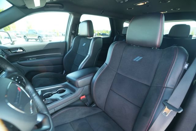 Used 2024 Dodge Durango R/T w/ Tow 'N Go Package AWD/4WD image 41