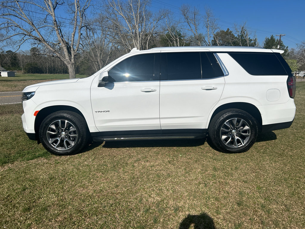 Used 2023 Chevrolet Tahoe LT w/ Luxury Package image 6