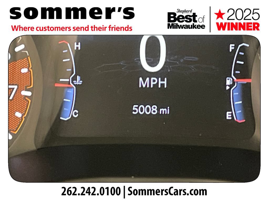 Used 2024 Jeep Compass Latitude w/ Convenience Group AWD/4WD image 14