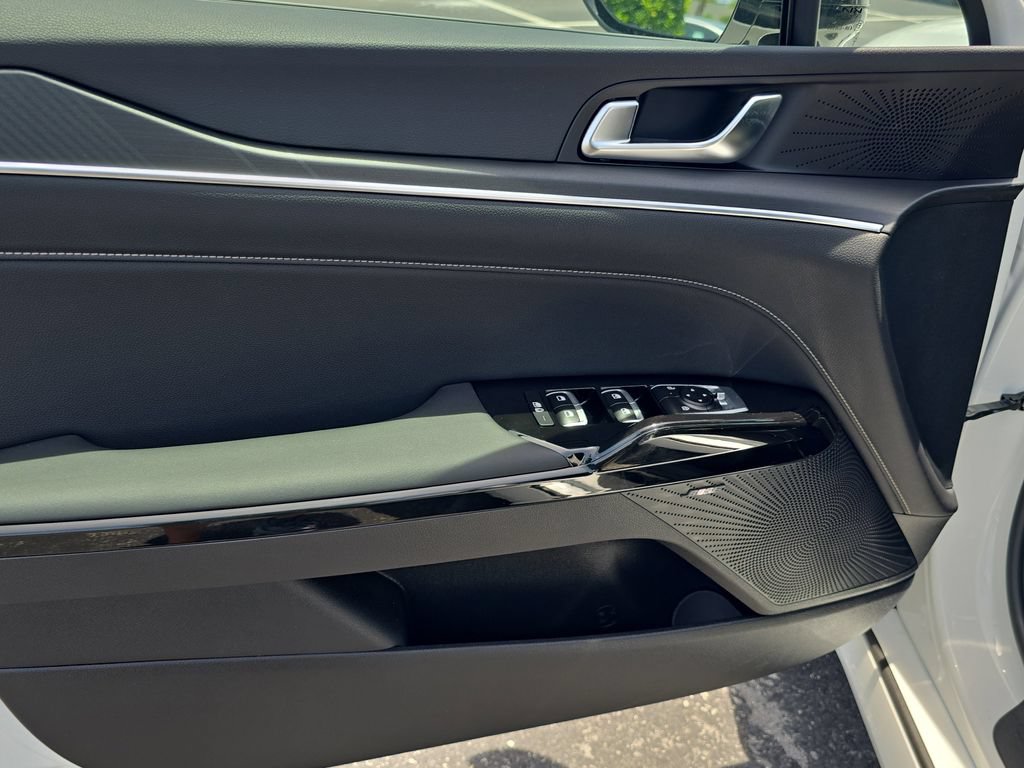 New 2026 Kia K5 GT-Line w/ GT-Line Premium Package FWD image 17
