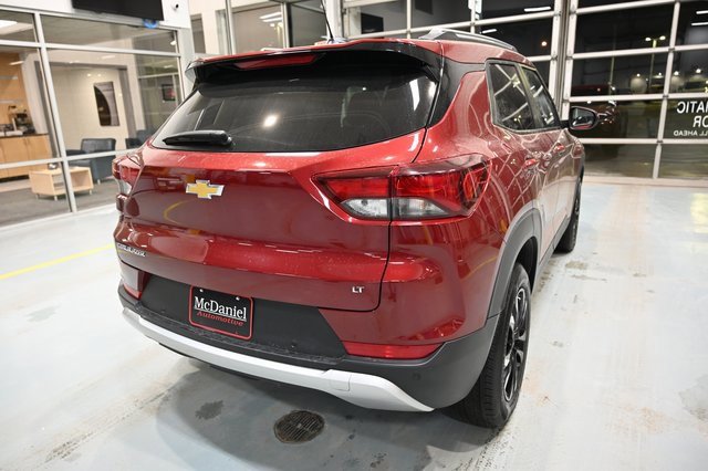 Used 2023 Chevrolet TrailBlazer LT w/ Convenience Package image 5