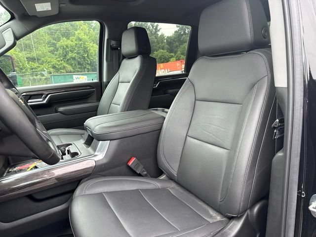 Used 2024 Chevrolet Silverado 2500 LTZ w/ LTZ Premium Package AWD/4WD image 13
