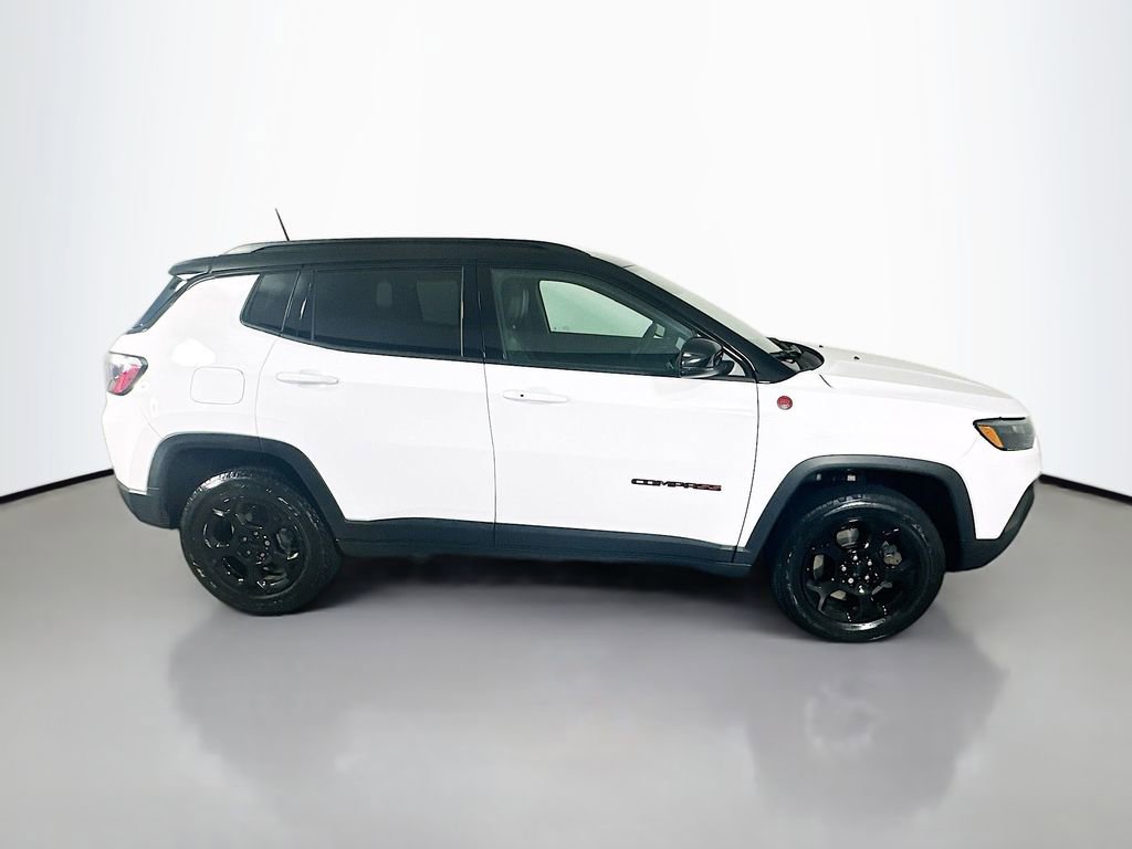 Used 2023 Jeep Compass Trailhawk AWD/4WD image 8