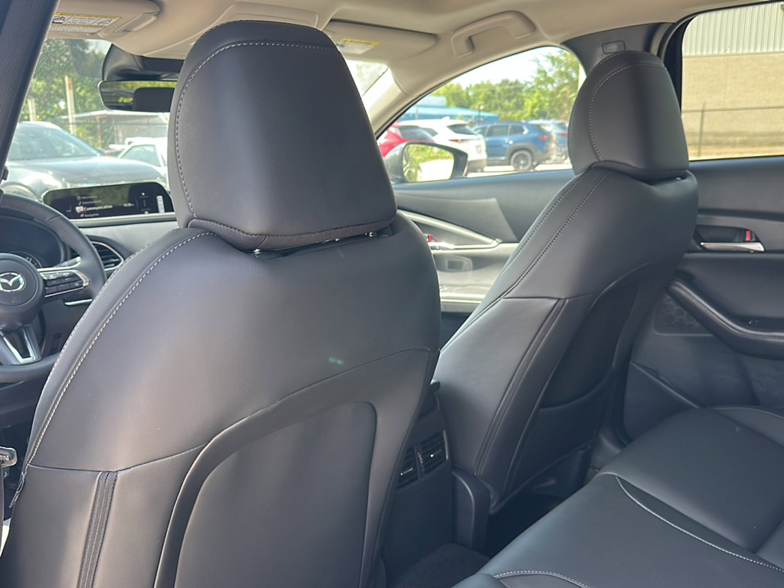 New 2025 MAZDA CX-30 AWD 2.5 S w/ Preferred Package image 13