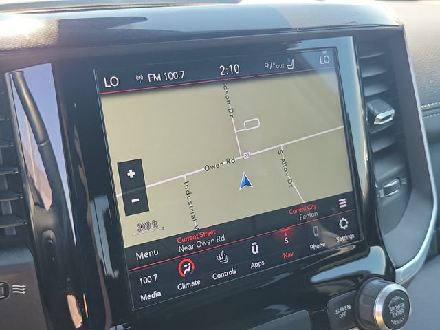 Used 2020 RAM 1500 Laramie AWD/4WD image 18