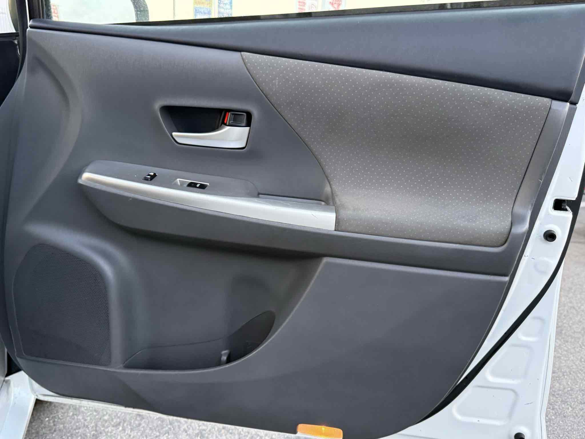Used 2014 Toyota Prius V Two FWD image 24