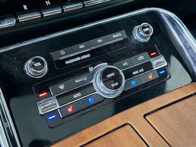 Certified 2024 Lincoln Navigator L Black Label AWD/4WD image 19