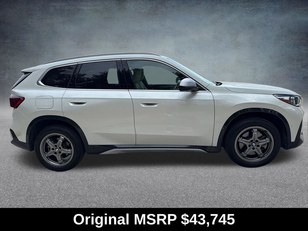 Used 2023 BMW X1 xDrive28i w/ Convenience Package AWD/4WD image 6