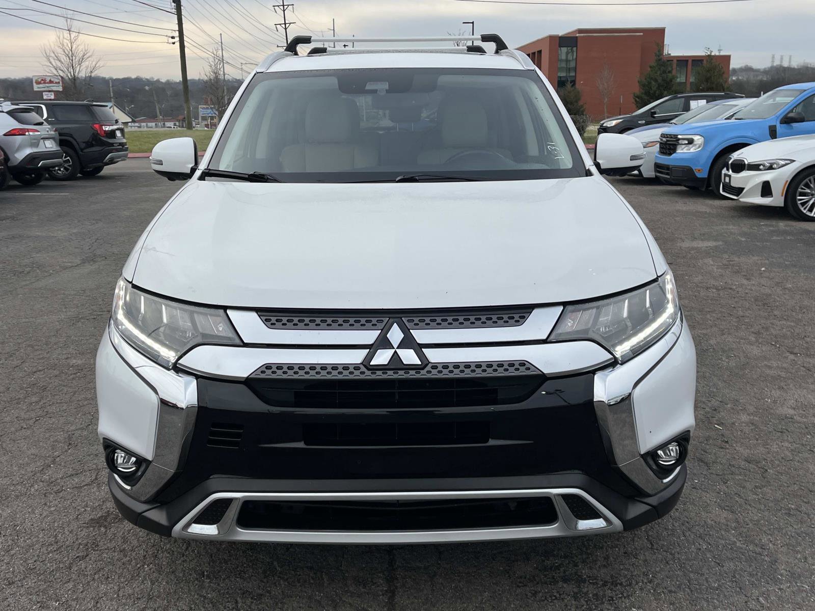 Used 2020 Mitsubishi Outlander GT image 2