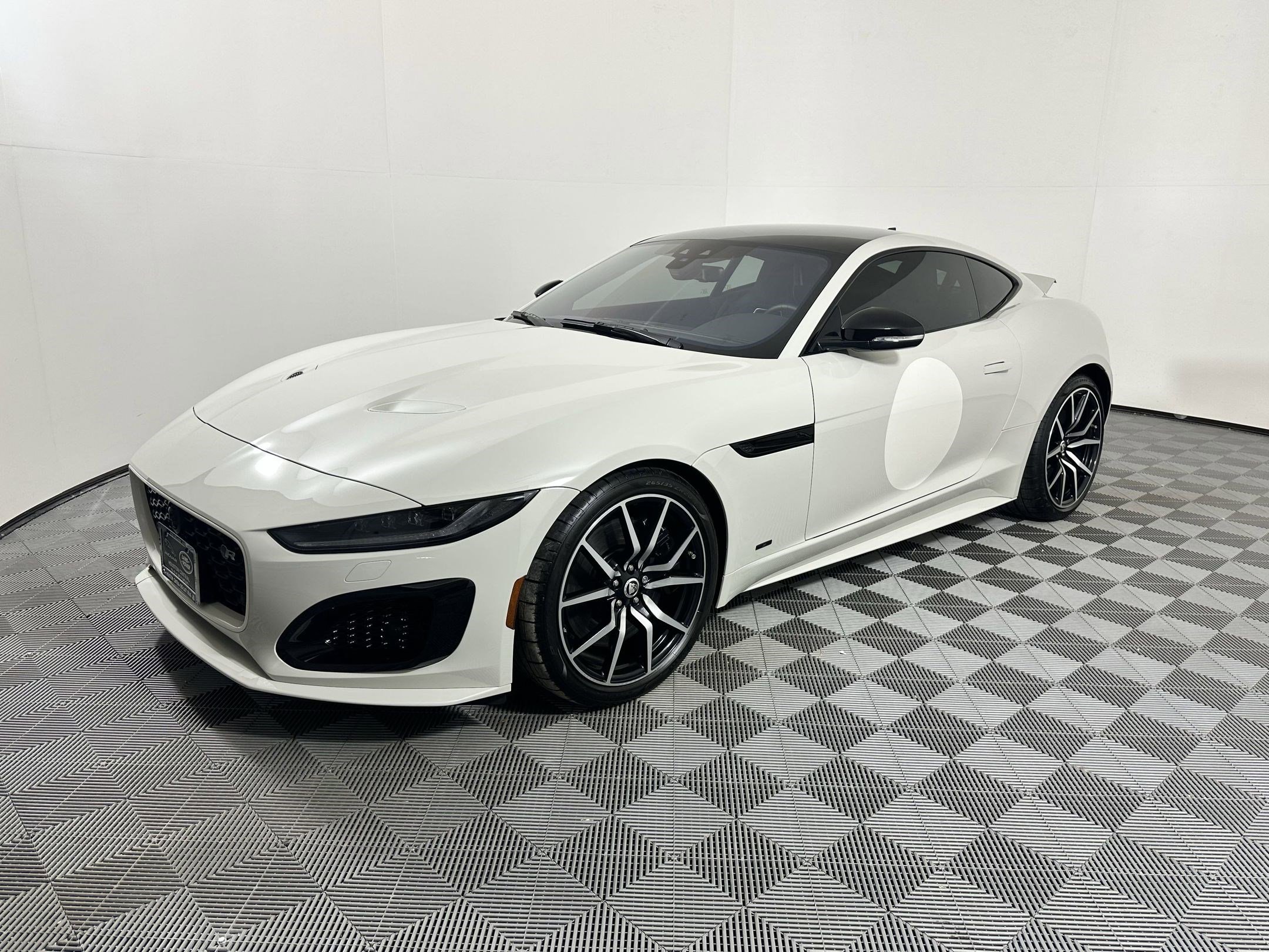 New 2024 Jaguar F-TYPE R