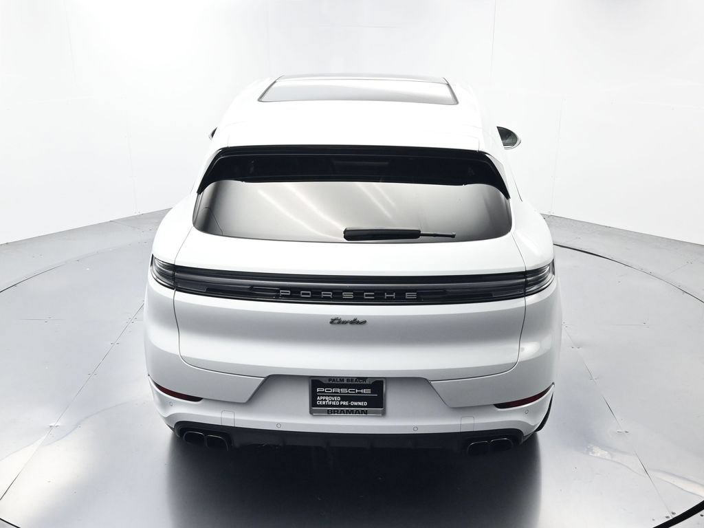 Certified 2025 Porsche Cayenne Turbo AWD/4WD image 40