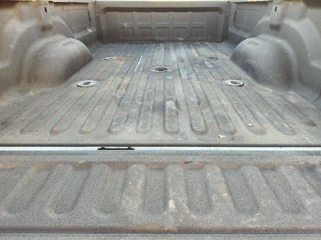 Used 2026 RAM 3500 Laramie AWD/4WD image 32