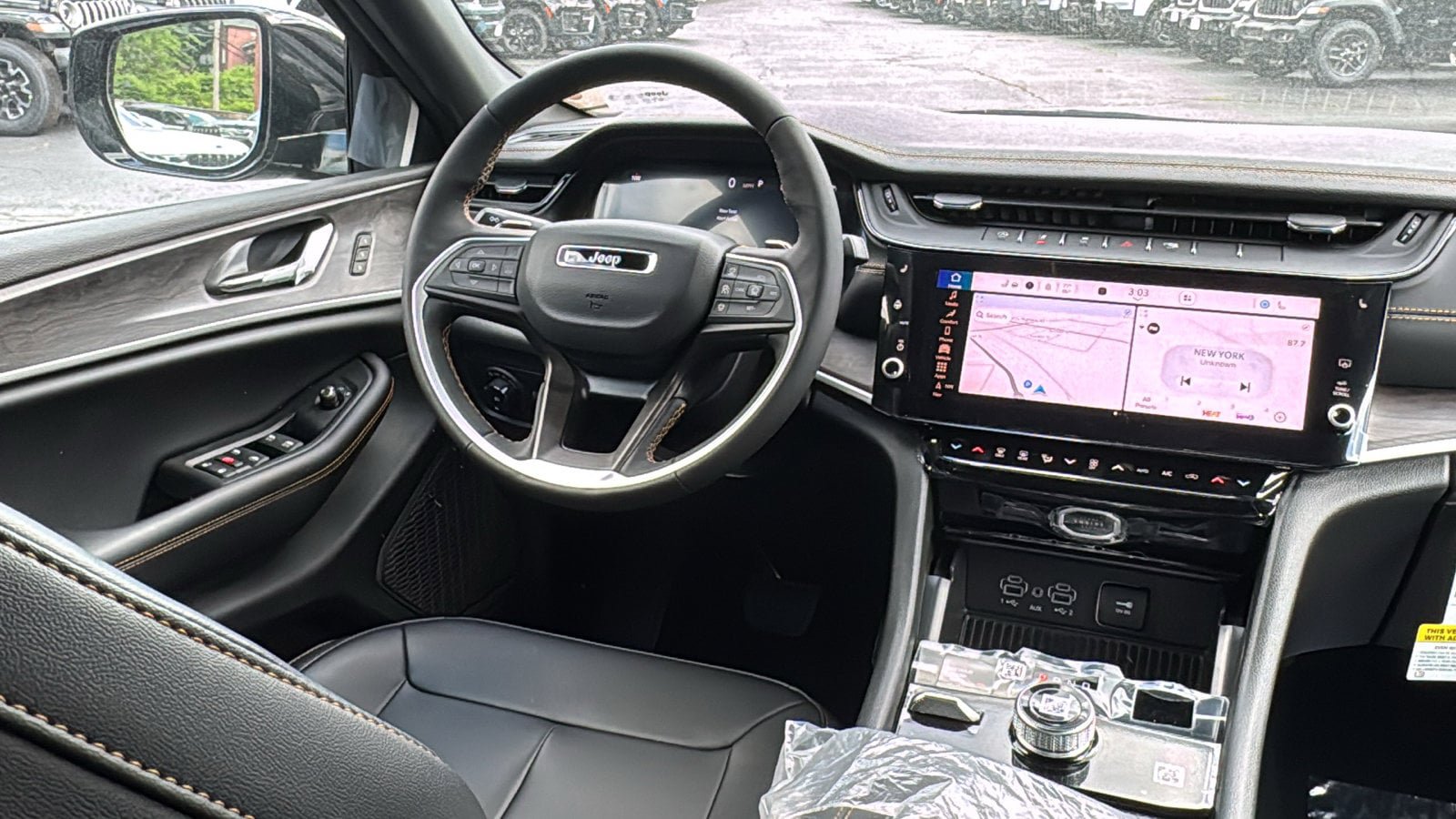 New 2026 Jeep Grand Cherokee Limited AWD/4WD image 15