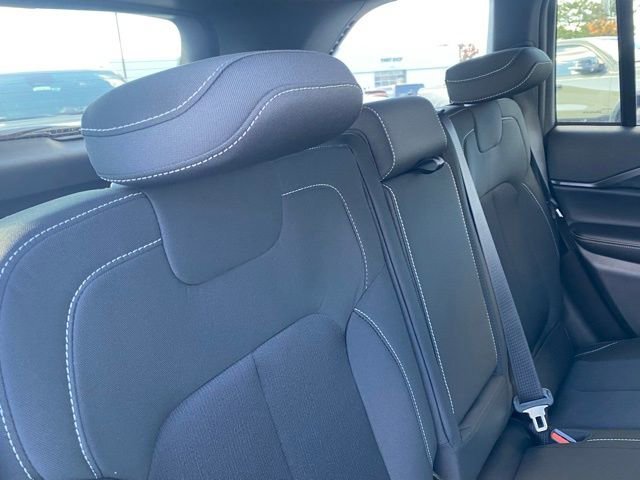 New 2025 Jeep Grand Cherokee Laredo X w/ Luxury Tech Group I AWD/4WD image 32