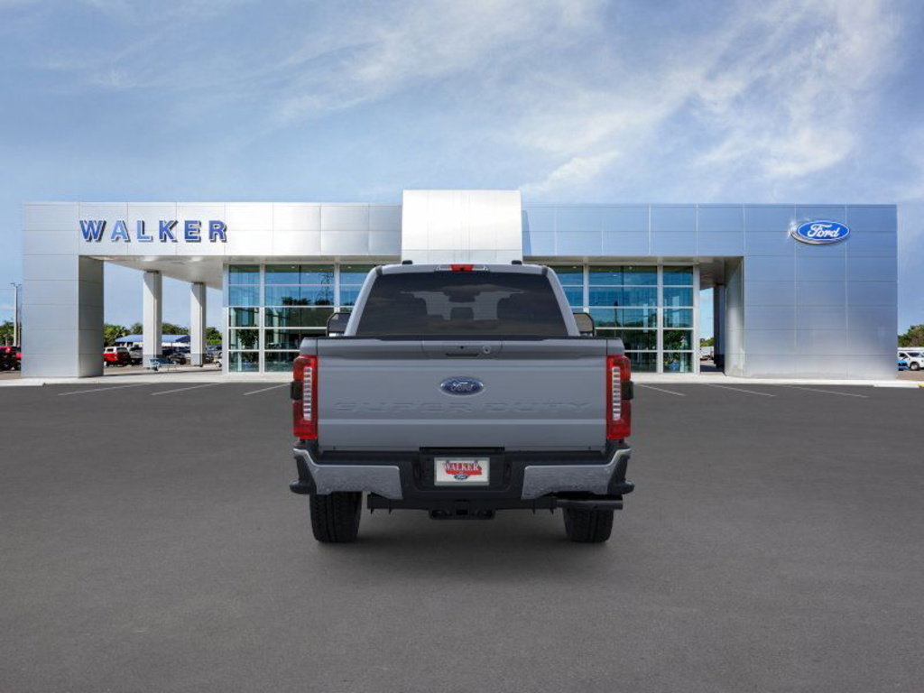 New 2026 Ford F250 Lariat w/ FX4 Off-Road Package image 5