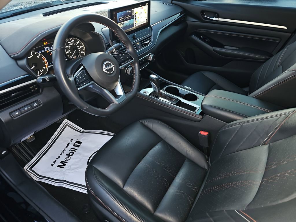 Used 2023 Nissan Altima 2.5 SR w/ SR Premium Package image 31