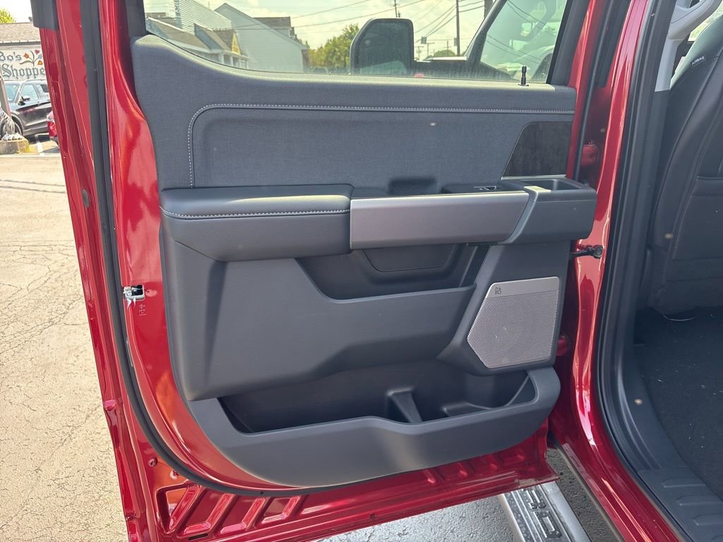 New 2025 Ford F250 Lariat w/ Lariat Ultimate Package image 18