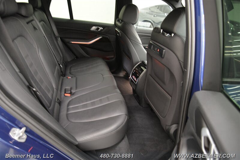 Used 2019 BMW X5 xDrive40i w/ M Sport Package AWD/4WD image 22