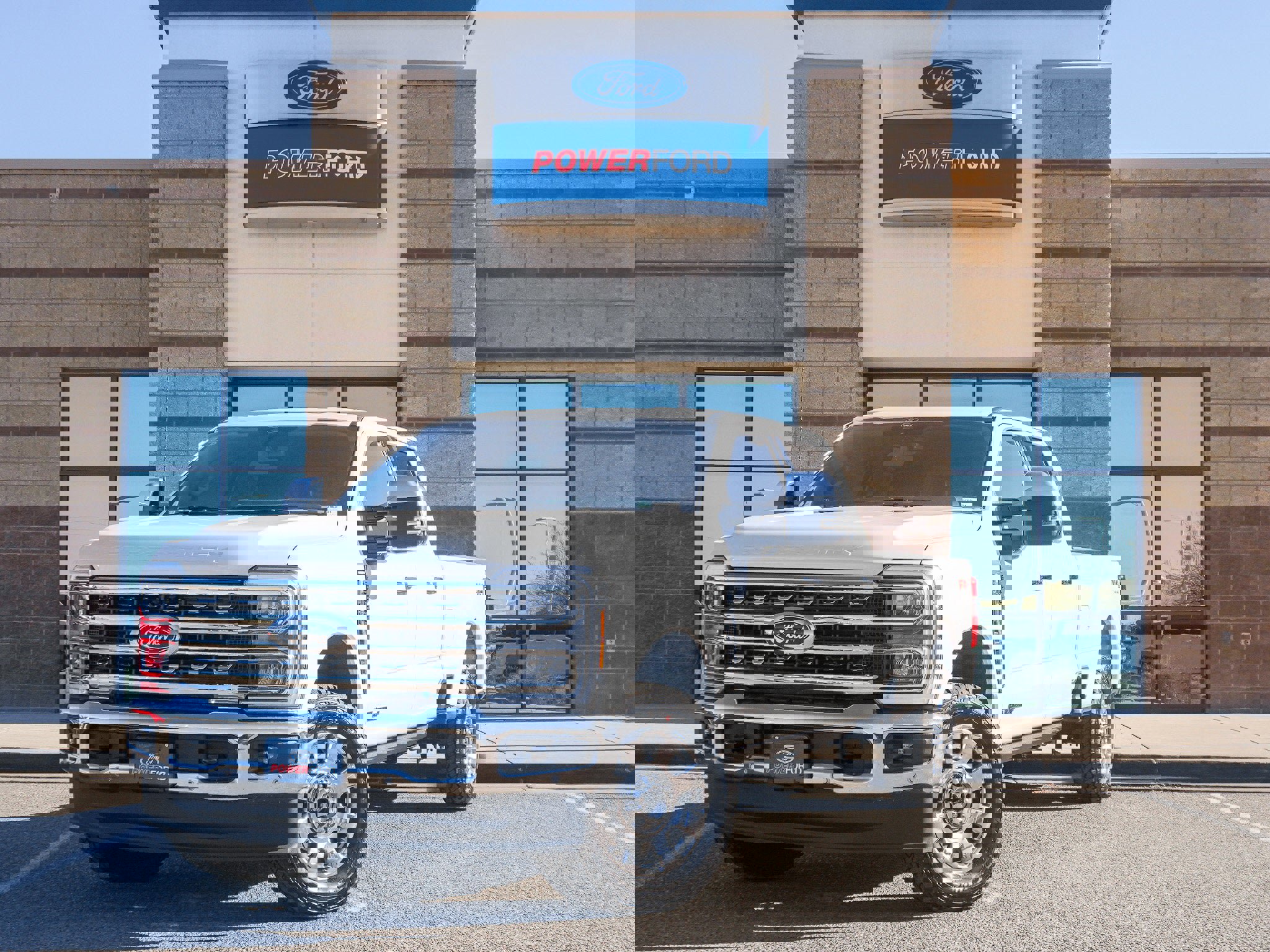 New 2026 Ford F350 Lariat w/ Lariat Ultimate Package image 2
