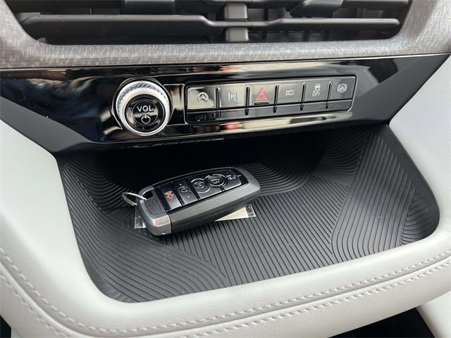 New 2026 Ford Explorer Platinum w/ LUX Leather Package image 20