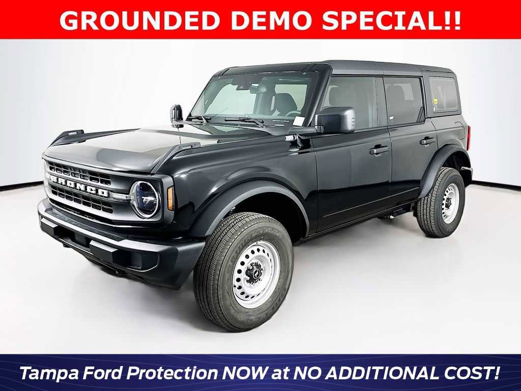 New 2025 Ford Bronco 4-Door