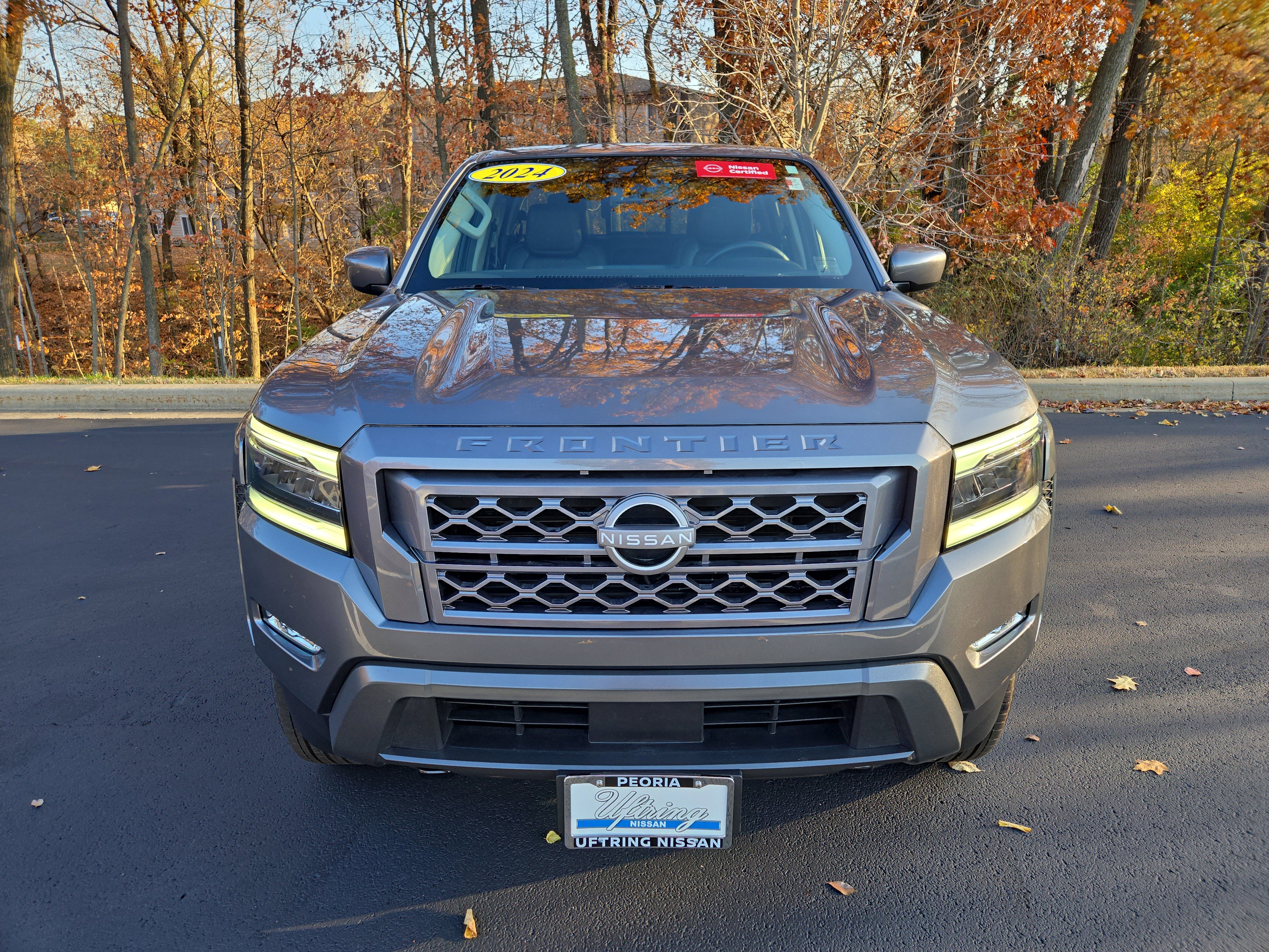 Certified 2024 Nissan Frontier SL w/ Technology Package image 8