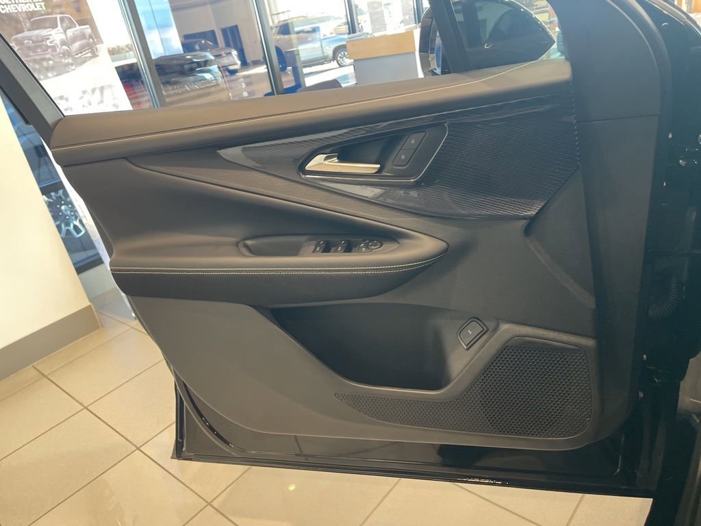 New 2025 Chevrolet Blazer EV LT AWD/4WD image 23