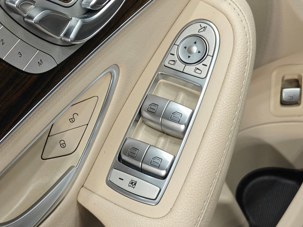 Used 2016 Mercedes-Benz C 300 4MATIC Sedan image 50