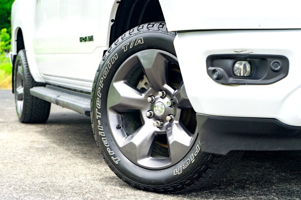 Used 2021 RAM 1500 Lone Star RWD image 3