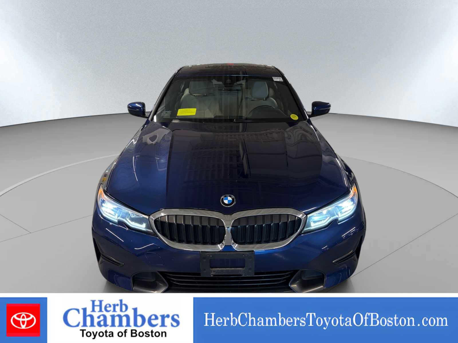 Used 2020 BMW 330i xDrive Sedan w/ Convenience Package AWD/4WD image 11