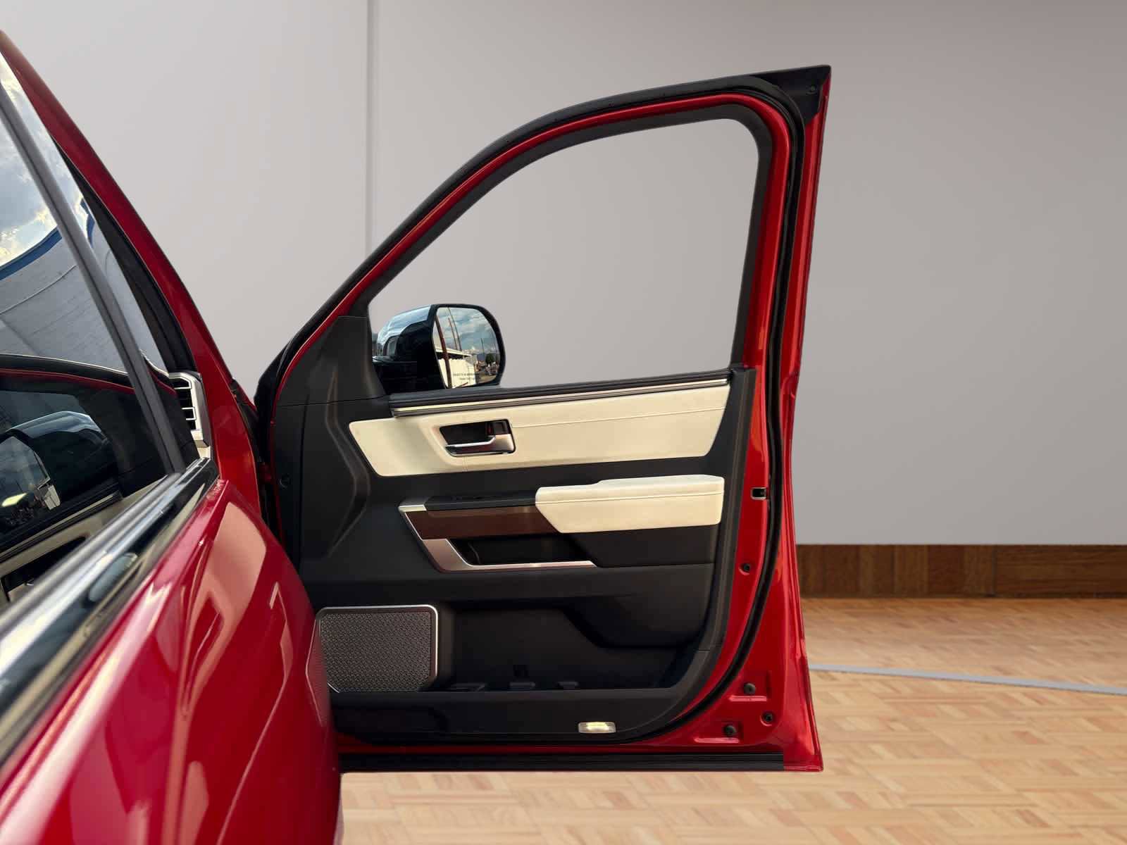 Used 2023 Toyota Sequoia Capstone image 16