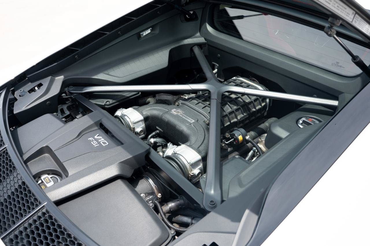 Used 2018 Audi R8 V10 RWD image 52