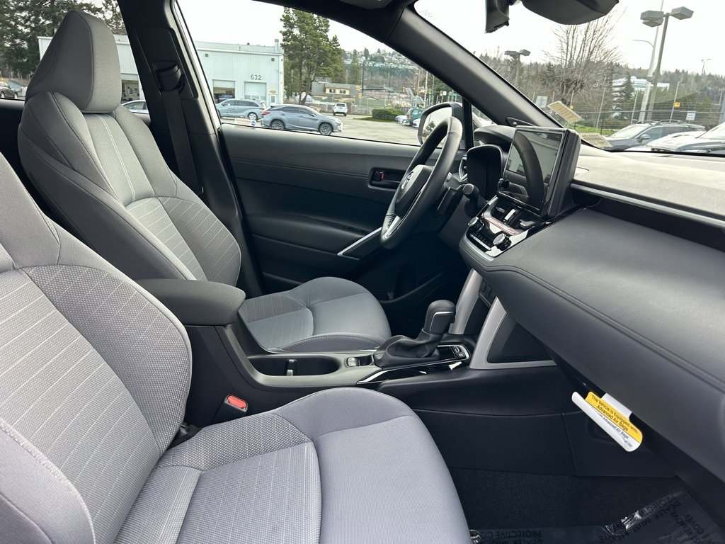 Certified 2025 Toyota Corolla Cross AWD Hybrid image 16