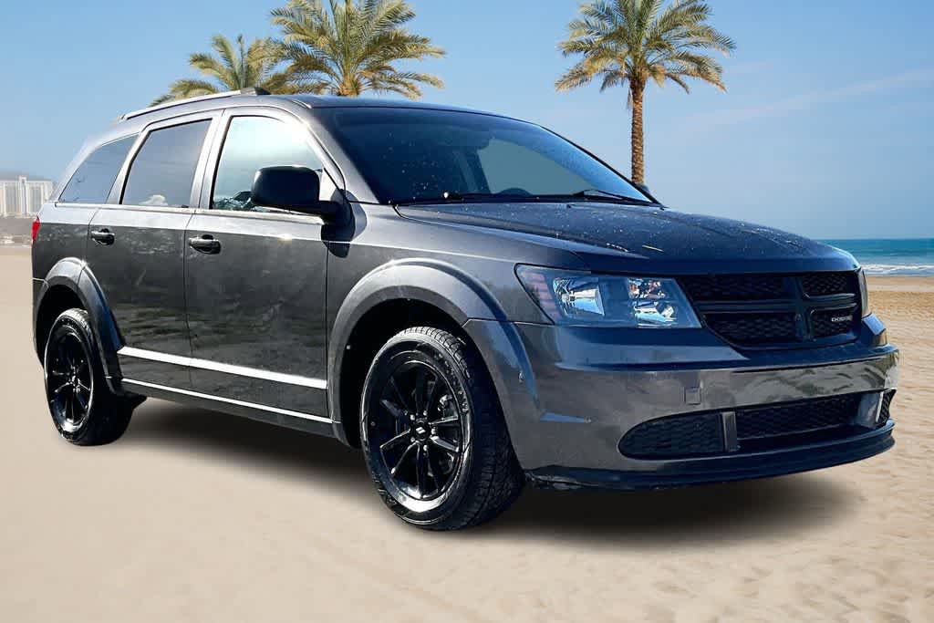 Used 2020 Dodge Journey SE w/ Blacktop Package FWD image 19