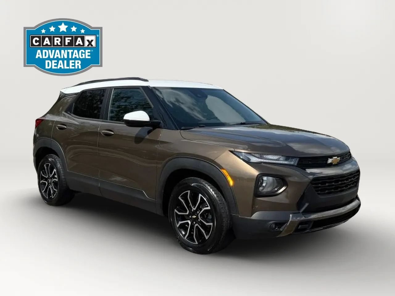 Used 2021 Chevrolet TrailBlazer ACTIV w/ Convenience Package FWD image 3