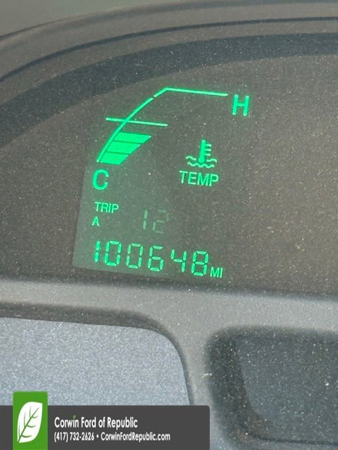 Used 2004 Cadillac De Ville w/ Equipment Group FWD image 15