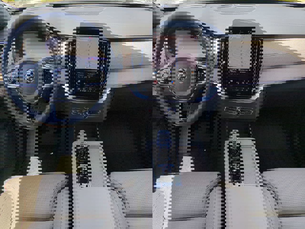 New 2026 Volvo XC90 B6 Ultra w/ Lounge Package image 13