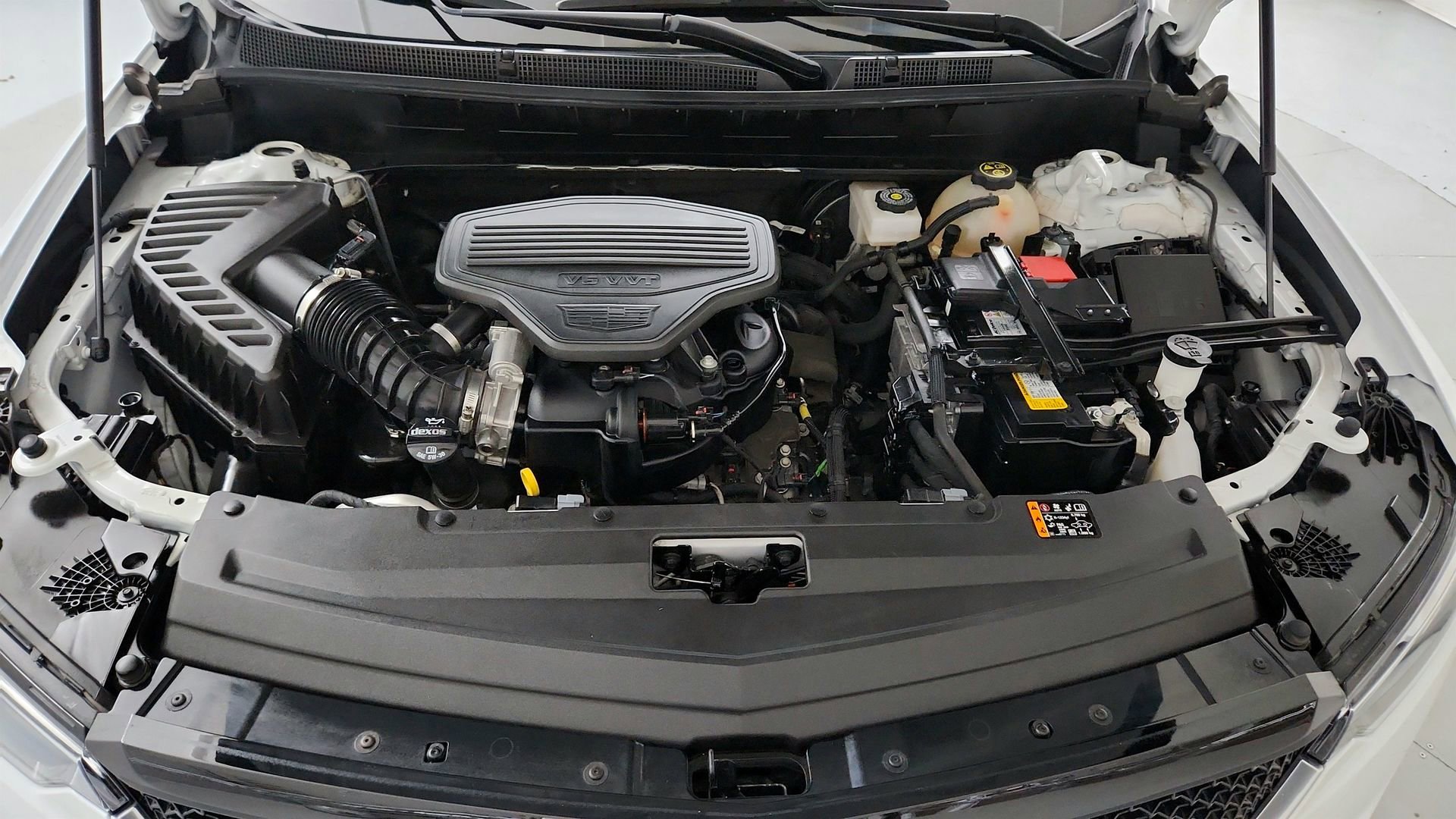 Certified 2024 Cadillac XT6 Sport AWD/4WD image 34