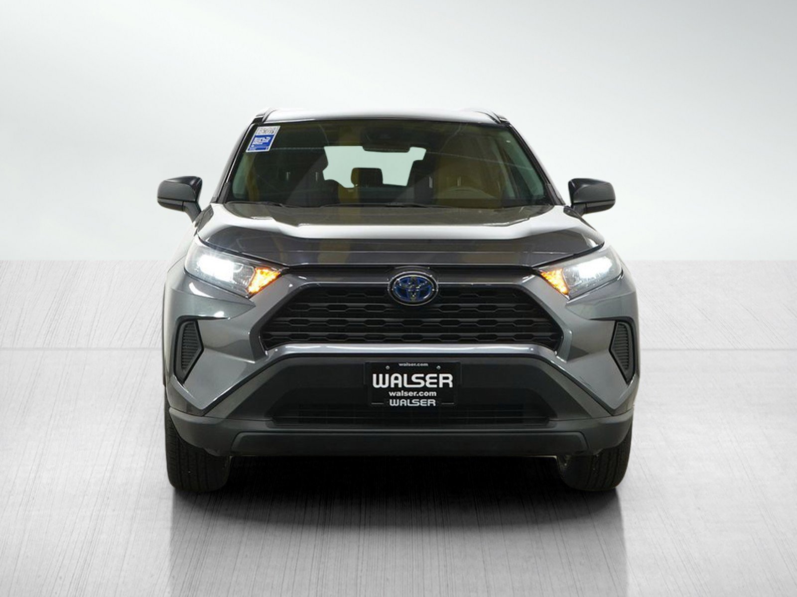Used 2021 Toyota RAV4 LE AWD/4WD image 8