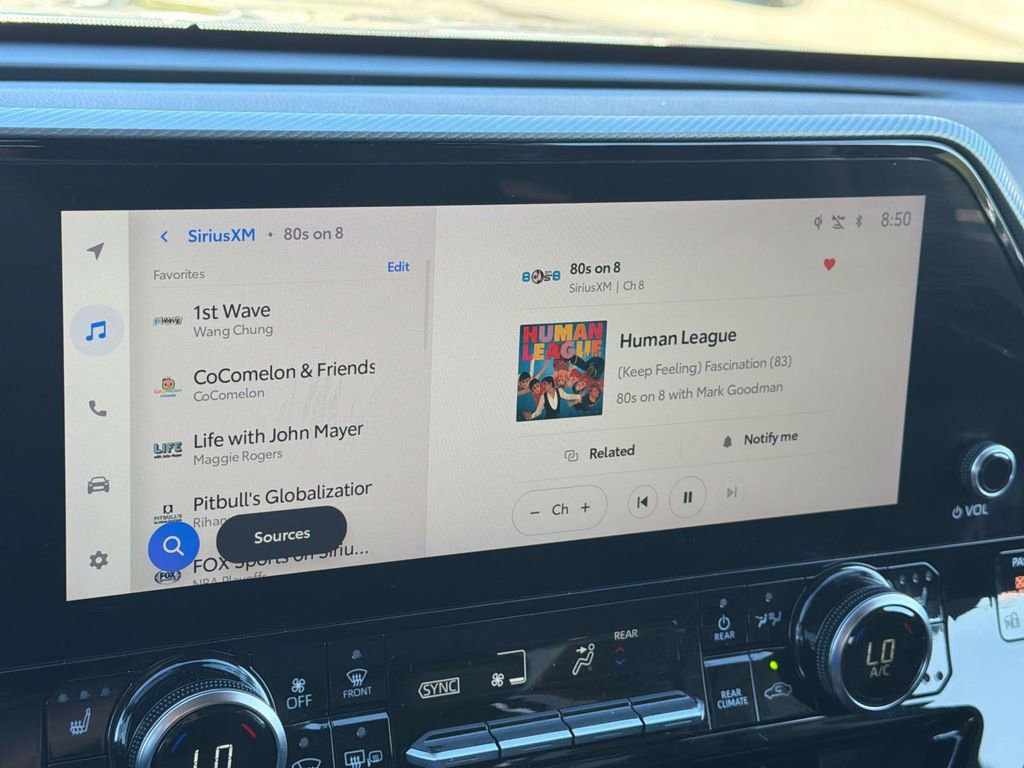 Used 2023 Toyota Highlander Platinum image 15