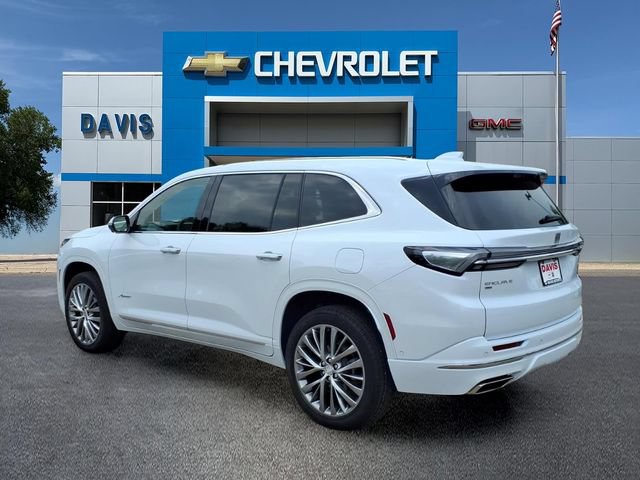 Used 2026 Buick Enclave Avenir w/ Super Cruise Package AWD/4WD image 5