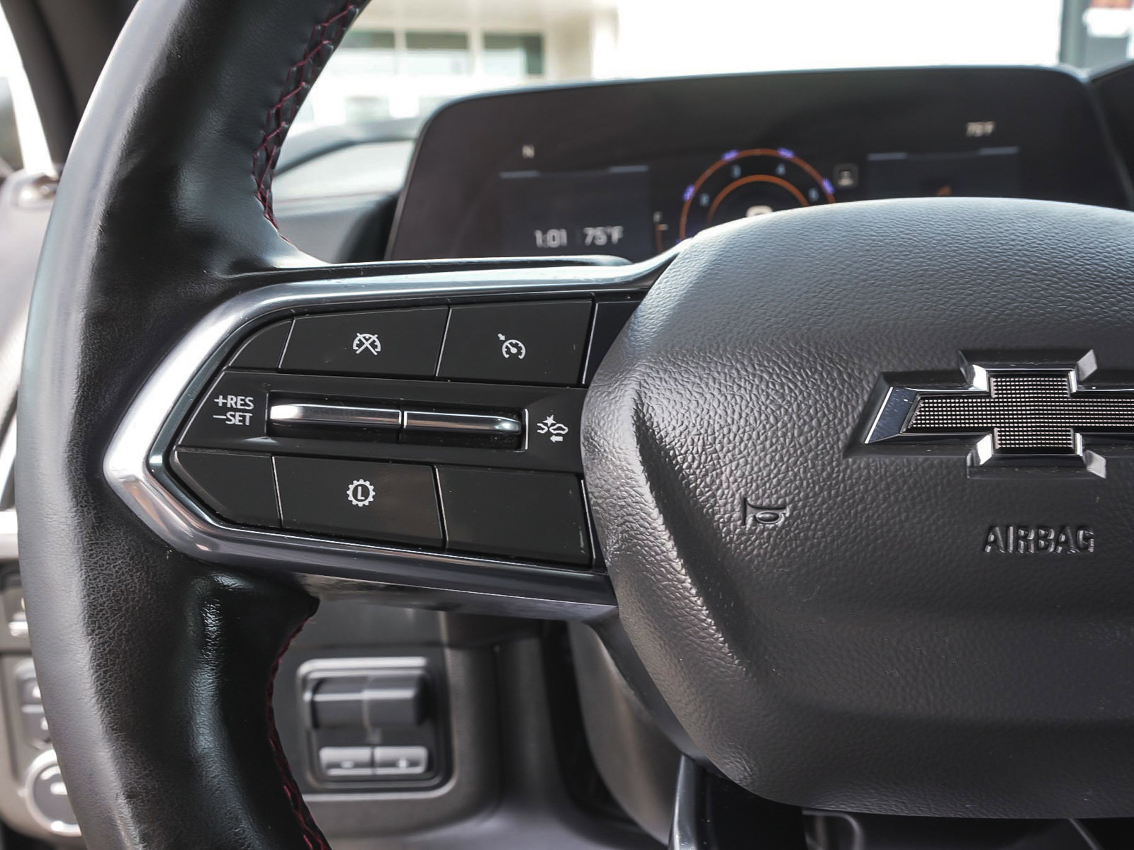 Used 2025 Chevrolet Tahoe RST w/ Comfort Package image 19