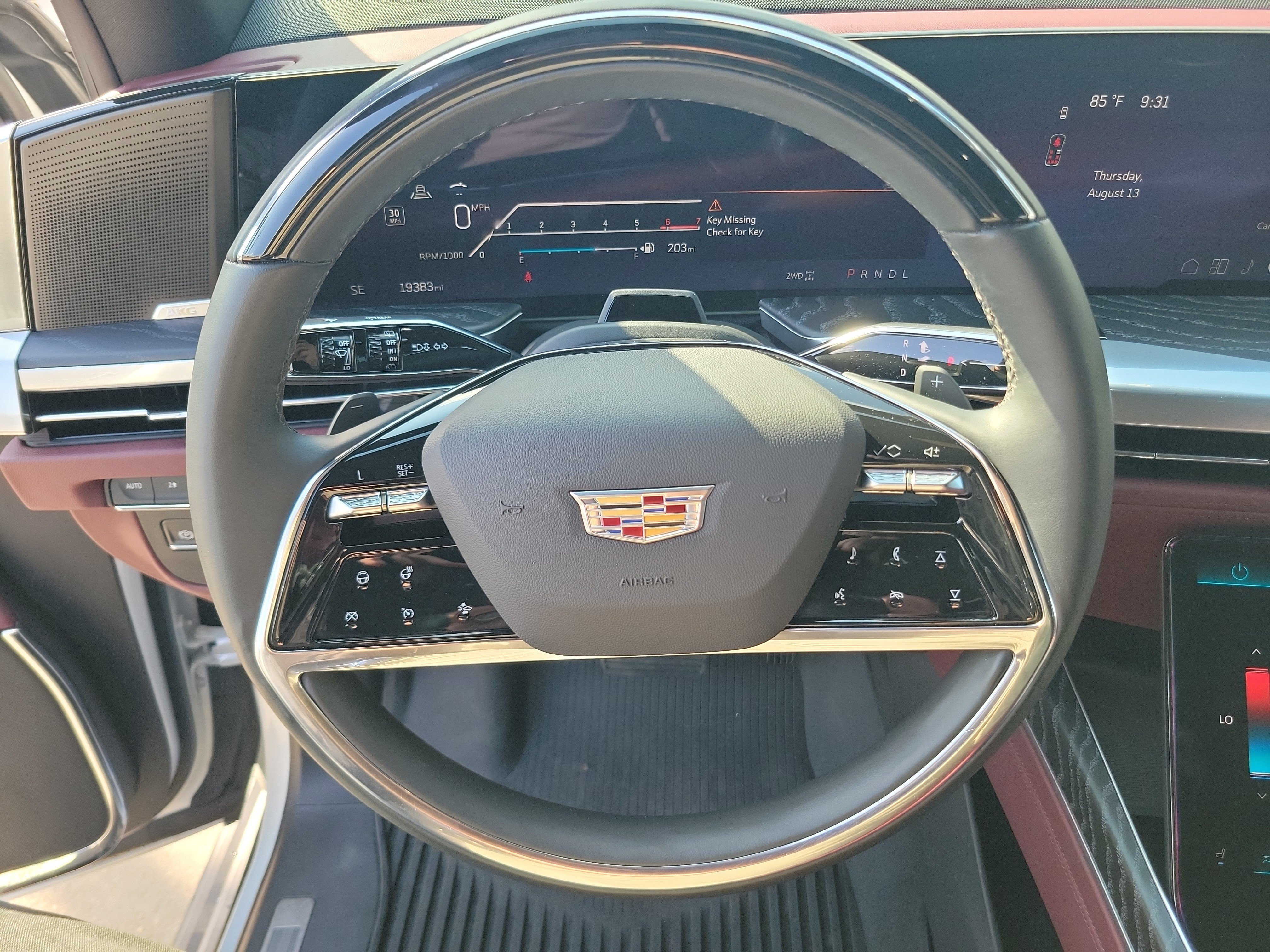 Used 2025 Cadillac Escalade ESV Sport w/ Touring Package AWD/4WD image 24