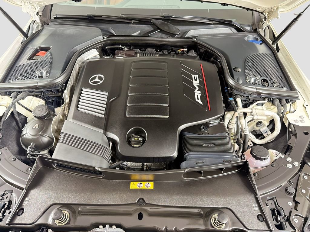 Used 2021 Mercedes-Benz AMG GT 43 image 33