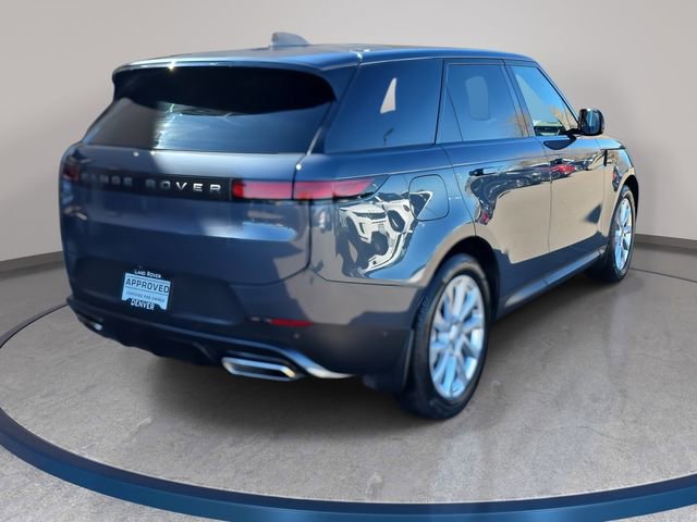Used 2025 Land Rover Range Rover Sport image 6